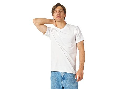 Футболка "Heavy Super Club" мужская с V-образным вырезом