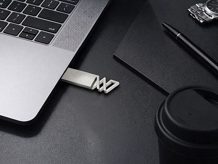 Флешка 32 ГБ USB 3.0 «Адорн»